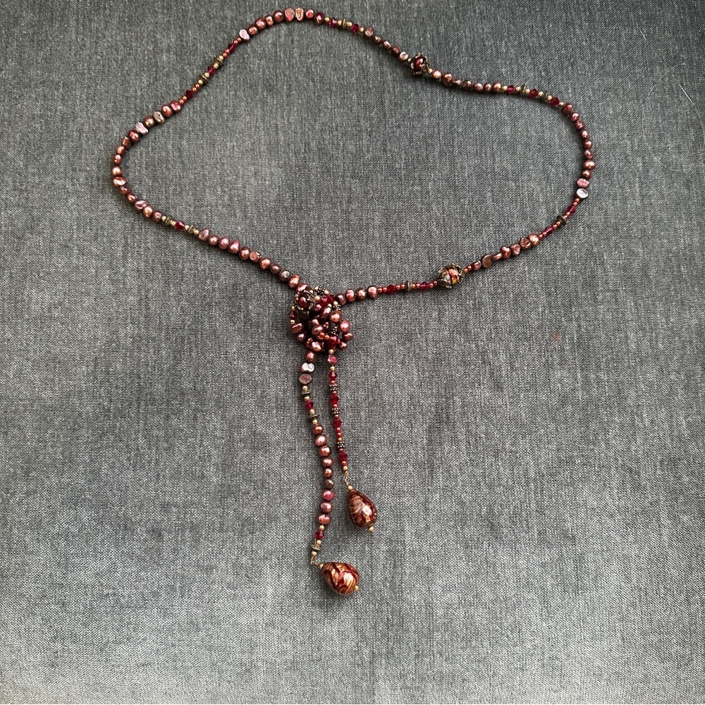 Artisan Hand Beaded Lariat Necklace in Burgundy